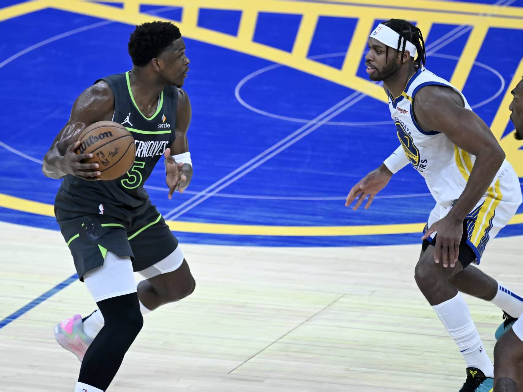 包含勇士球员公开质疑裁判判罚尺度，引争议，积分出来图片注意最新.的词条智慧体育科技